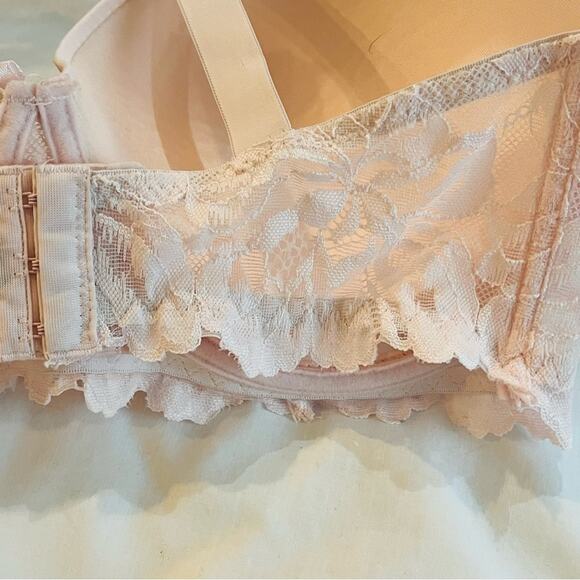 Rachel By Rachel Roy light pink lace padded bra 38DD gold tone accents6 - Picture 5 of 16